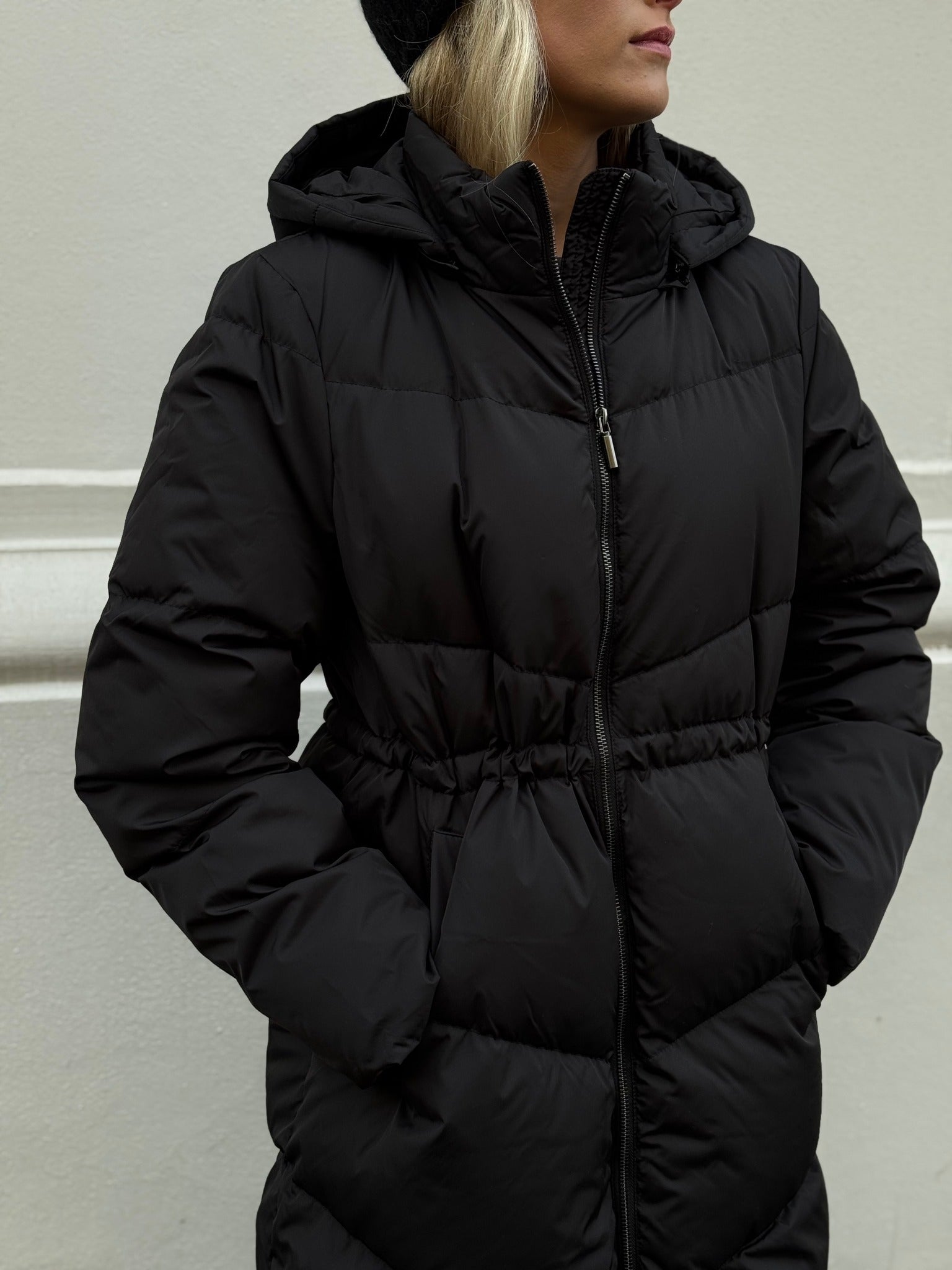 VIDAWN Quilted Jacket - Black
